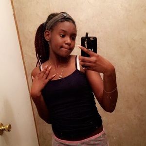 Meet your Posher, N’ryah